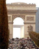 Paris Arc de Triomphe Triumphbogen Blick von den Champs-Elysees